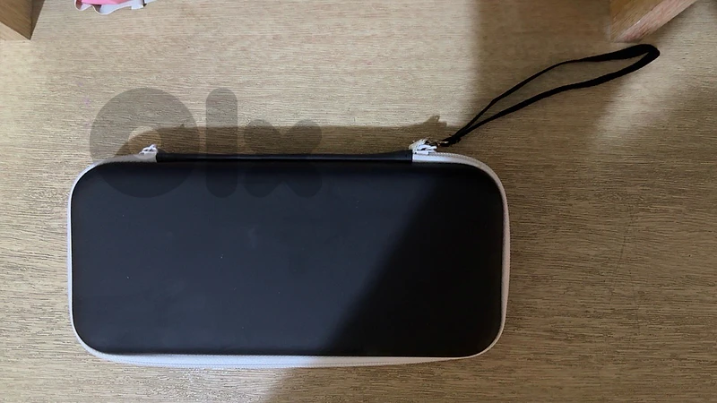 *Original* Nintendo Switch Oled Case + Joycon wrist straps
