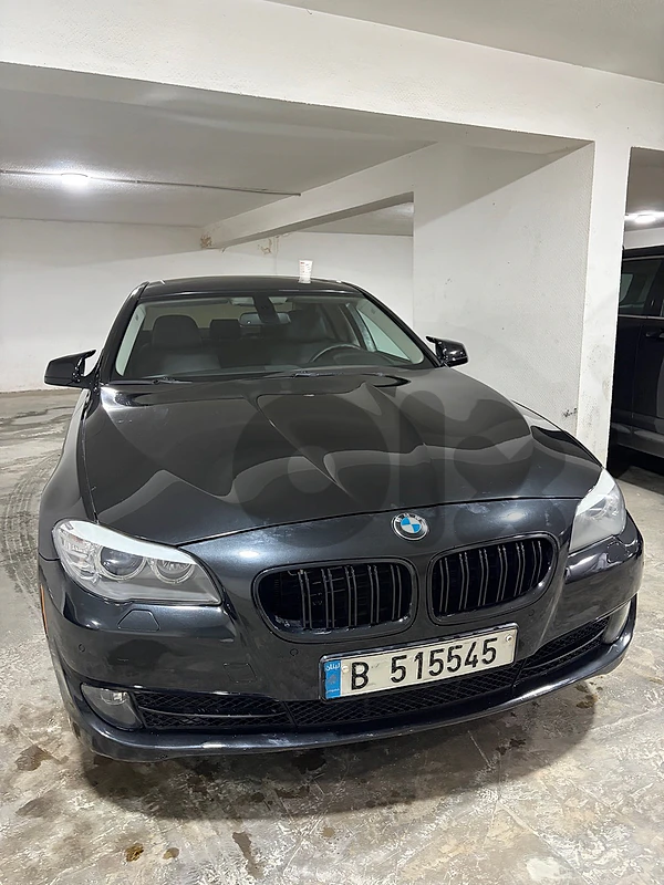 BMW 5-Series 2011 528i