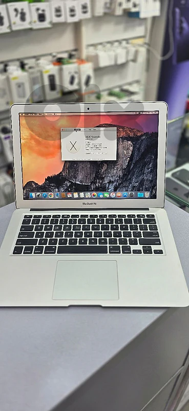 MacBook Air 7,2 2017 256gb 120$