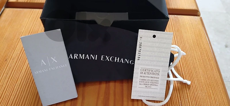 ARMANI EXCHANGE