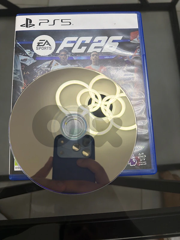 FC26 and F1 22 very good condition