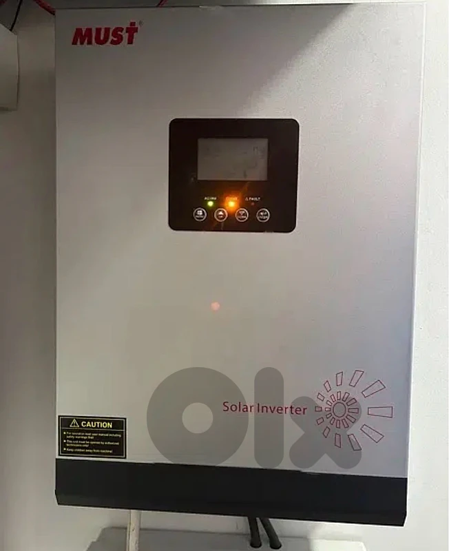 Inverter Must Pro 3 with 2 batteries
