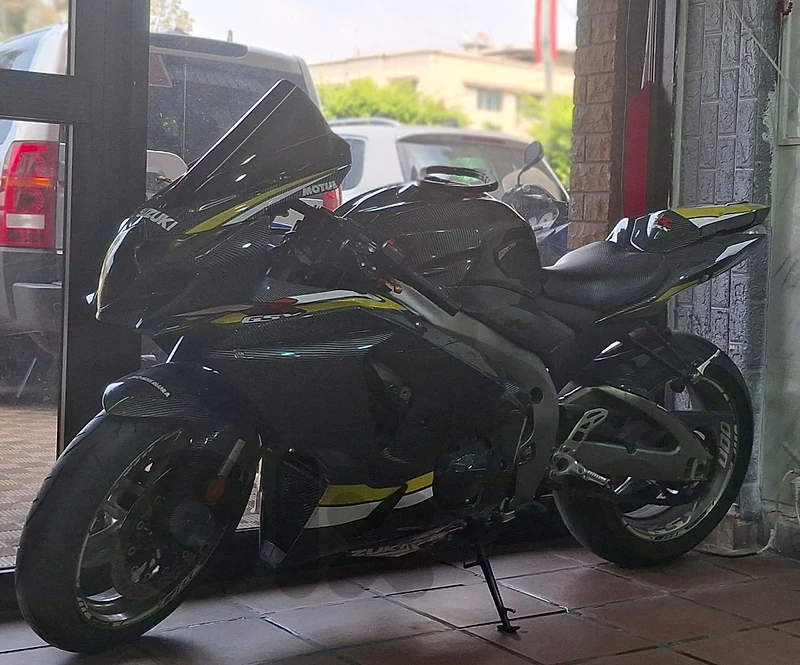suzuki gsxr 1000 cc 2010
