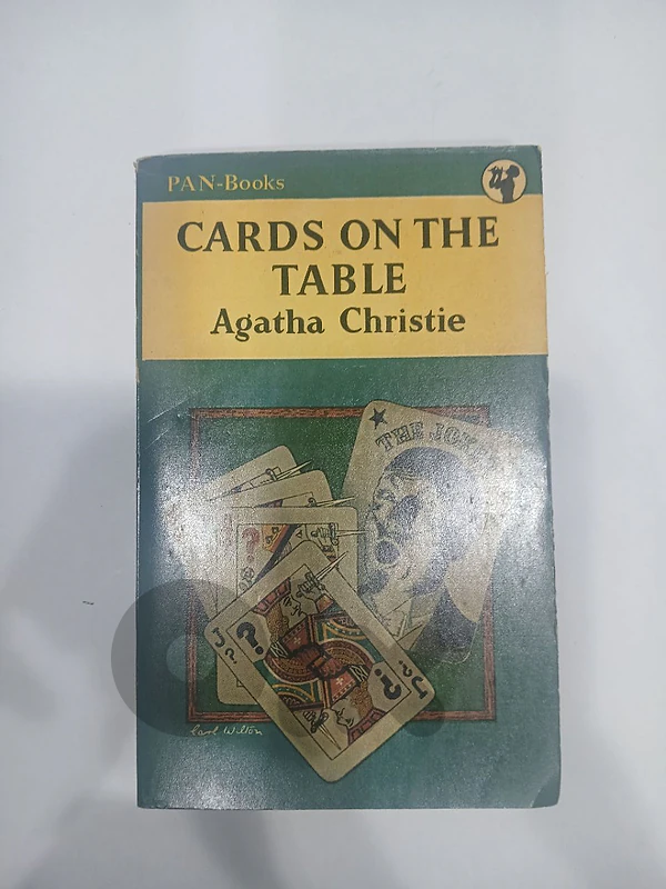 CARDS OM THE TABLE