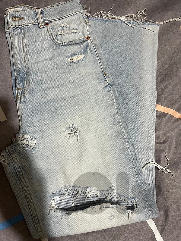 jeans