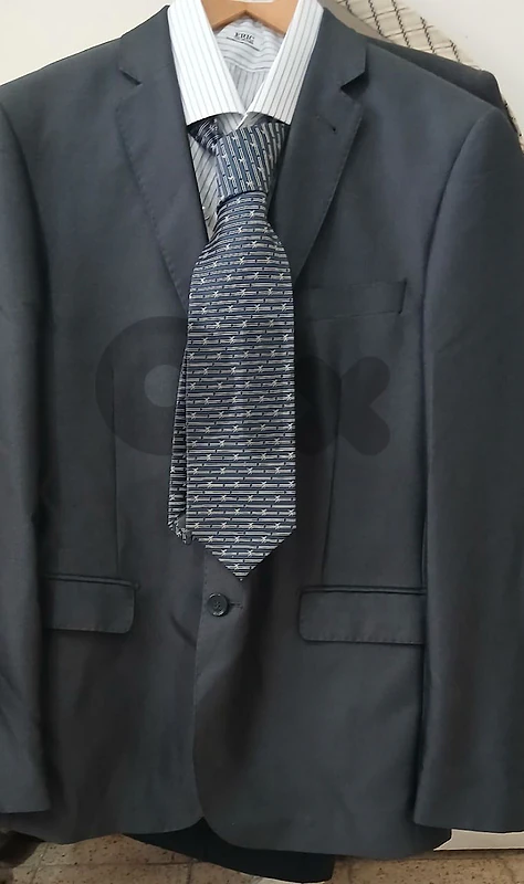 jacket +pantalon +cravate