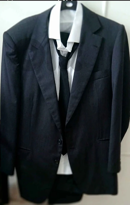 jacket + shirt +pantalon +cravate