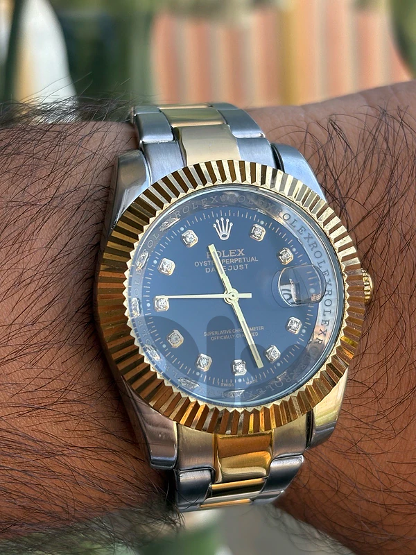 Rolex Datejust – Two-Tone Gold & Silver | Black Diamond-Style Dial