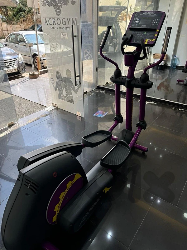 elliptical life fitness