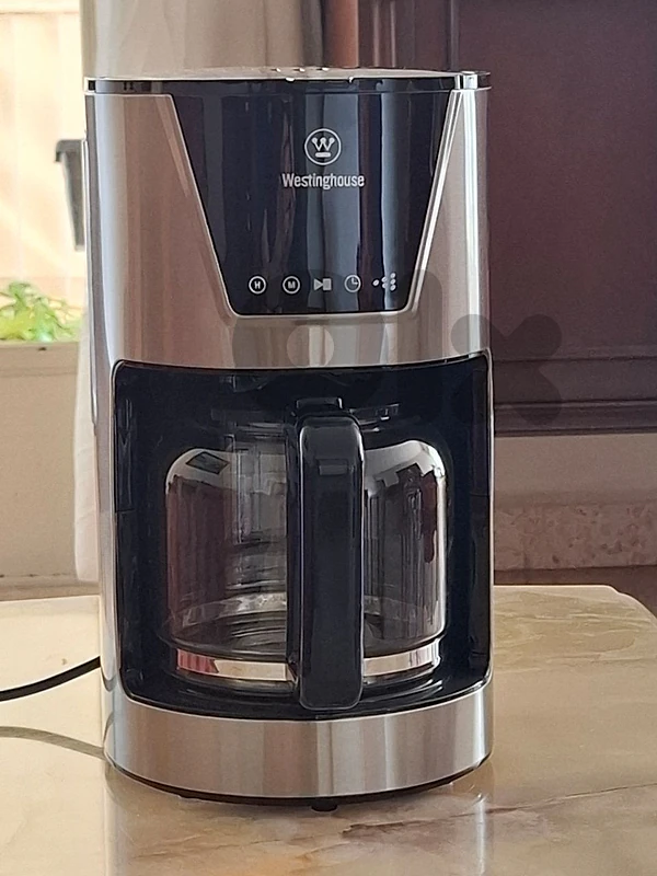 Westinghouse 900-watt drip-filter coffee machine