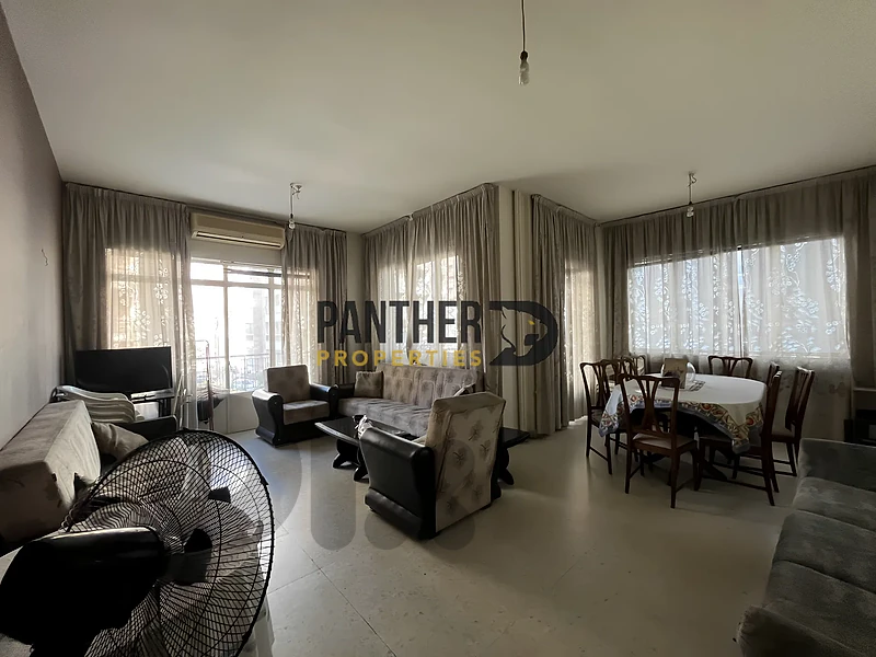 Apartment for sale in Achrafieh Ref#CC119