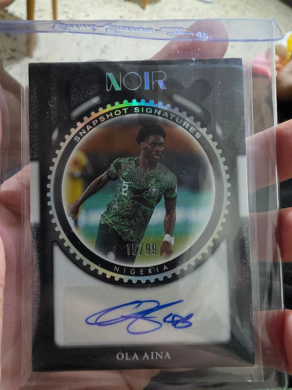 Panini Noir Ola Aina Signature