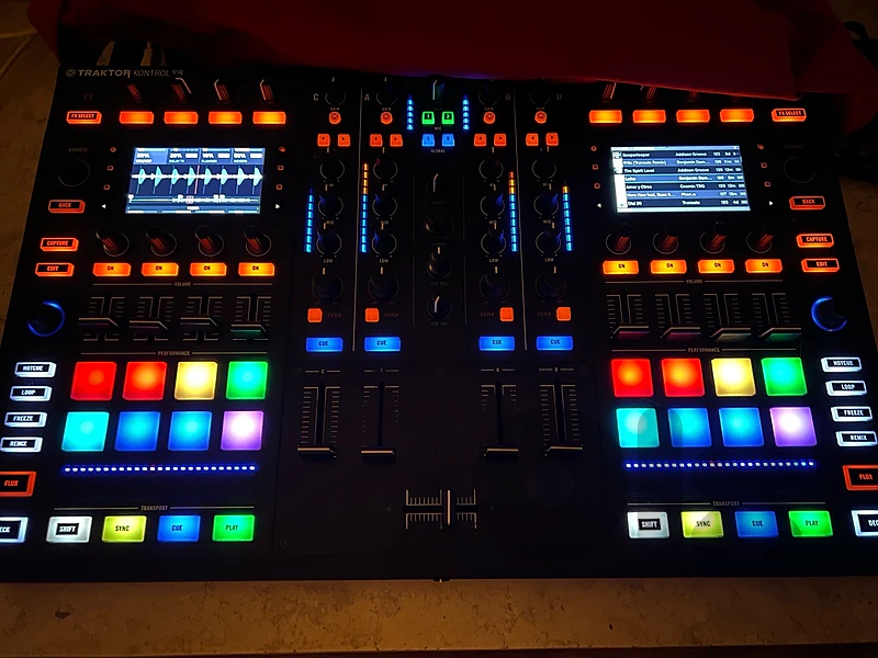 Traktor S8