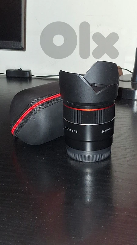 Samyang 35mm f/1.8 for sony E