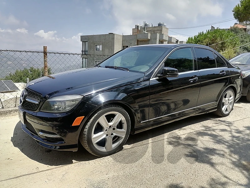 Mercedes-Benz C-Class 2011 300 Mercedes-Benz C-Class 2011 300