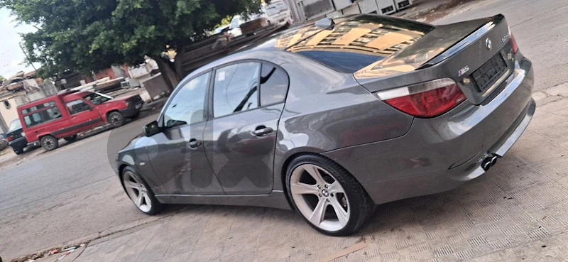BMW 5-Series 2004 525