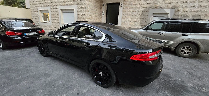 Jaguar XF 2009