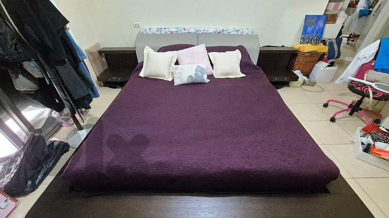 king bed with 2 attached sides