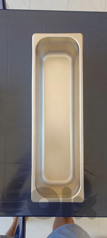 Stainless steel trays & Glass Bowls