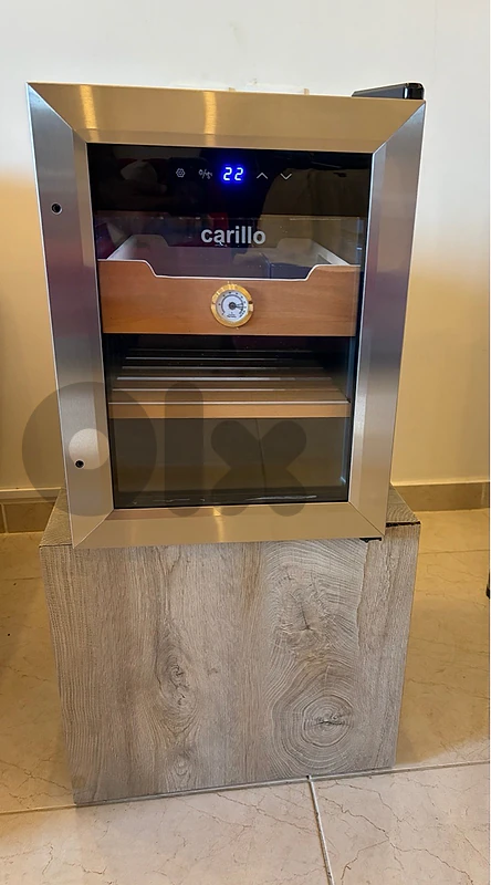 Premium Carillo Cigar Humidor
