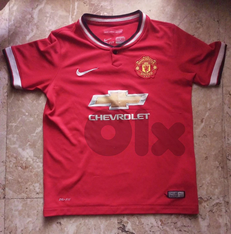 manchester united t shirt