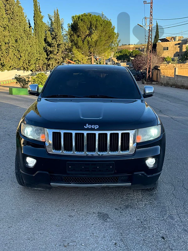 Jeep Cherokee 2011 V8 HEMI