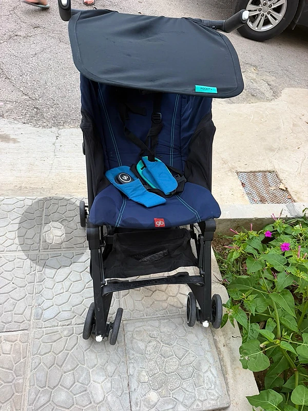 gb Pockit travel Stroller