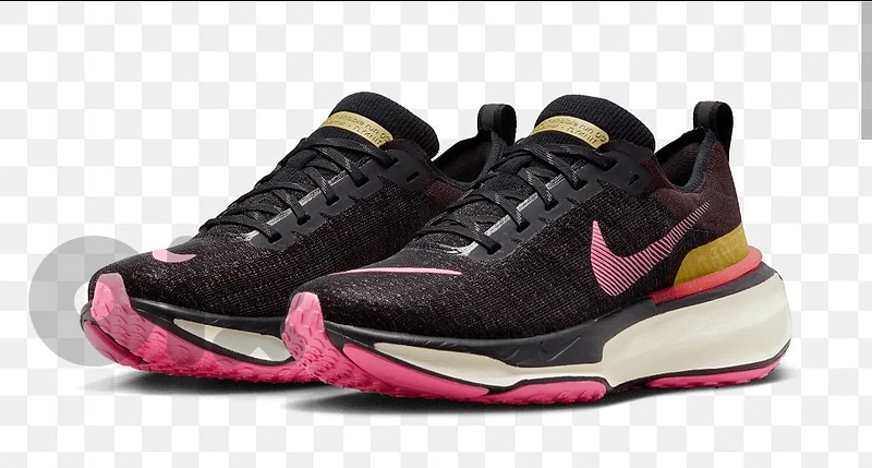 N I K E Zoom X invincible Run 3. size 40
