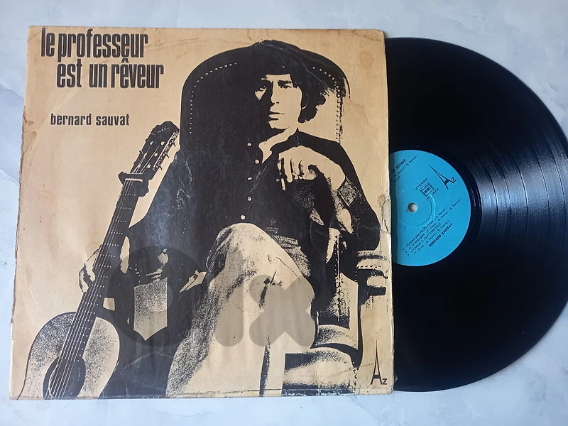 Bernard Sauvat – Le Professeur Est Un Rêveur vinyl