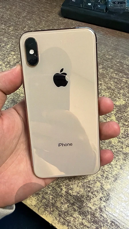 iphone xs waterproof