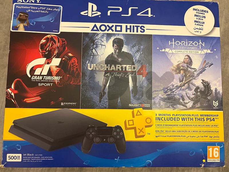 ps4 like new + 2 Controllers