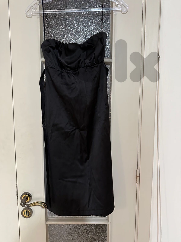 Black satin mini S