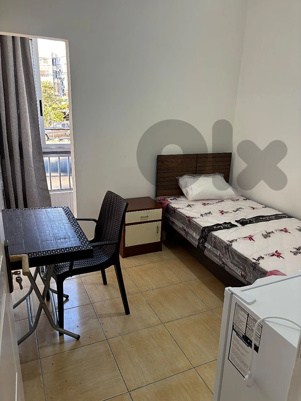 studio fully furnished for men