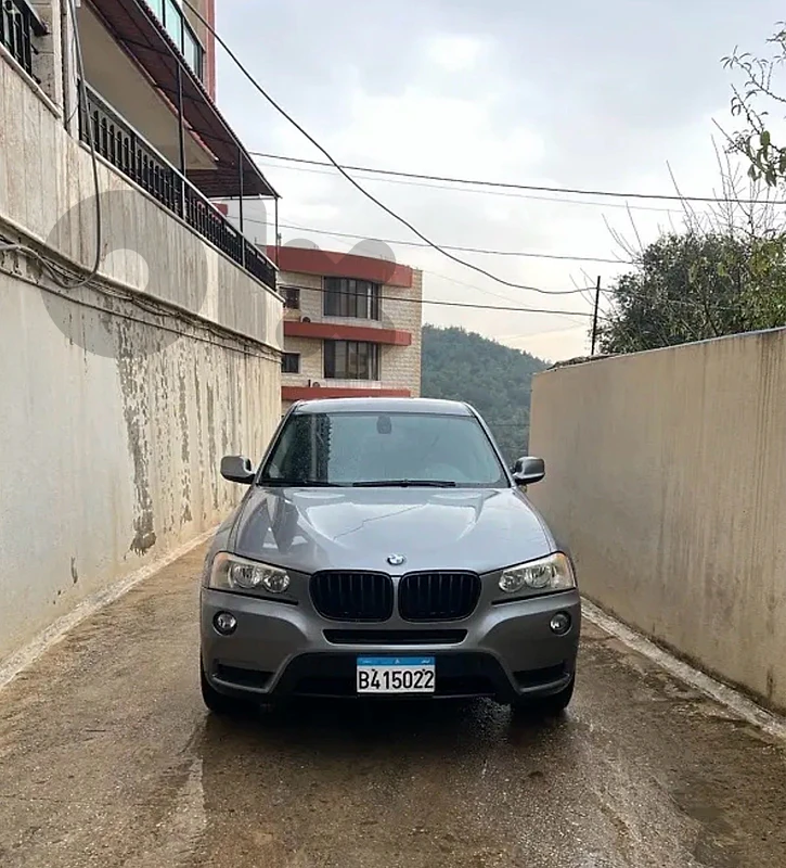 BMW X3 2011 2011 v6