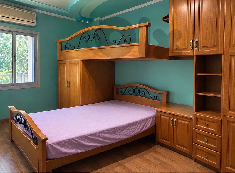 full bedroom made from sindiyen