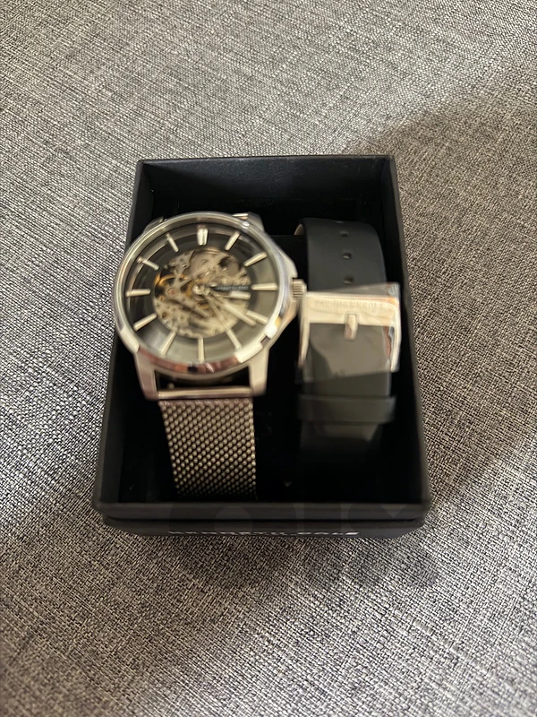 Kenneth Cole