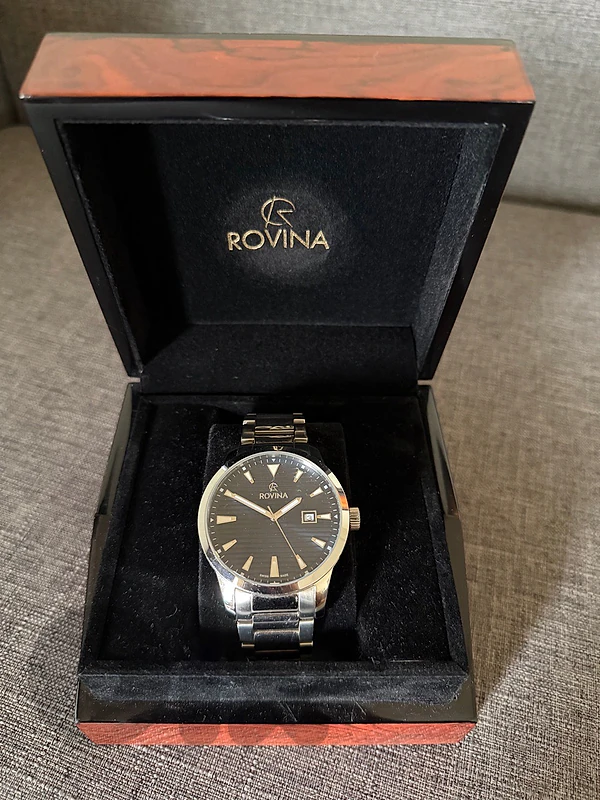 Rovina Watch