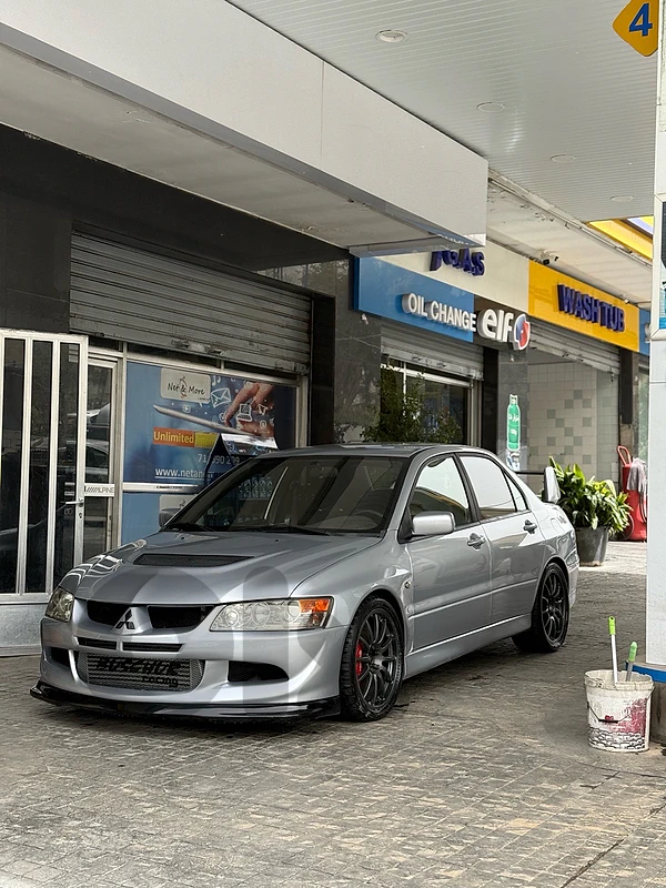 Mitsubishi Evolution 2003 8