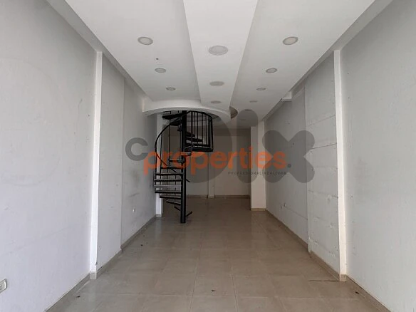 Shop for rent in Awkar-CPTA142- محل للإيجار في منطقة عوكر