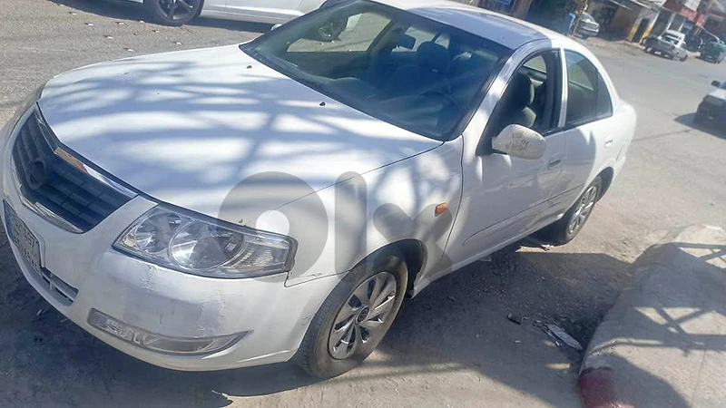 Nissan sunny 2011