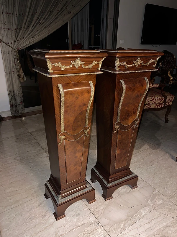 Pair of Frensh stand salon 115 cm x 38cm 250$  ستاند عامود للديكور