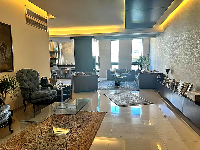 Apartment for Sale in Jnah/ Great Potential/Nicely Decorated