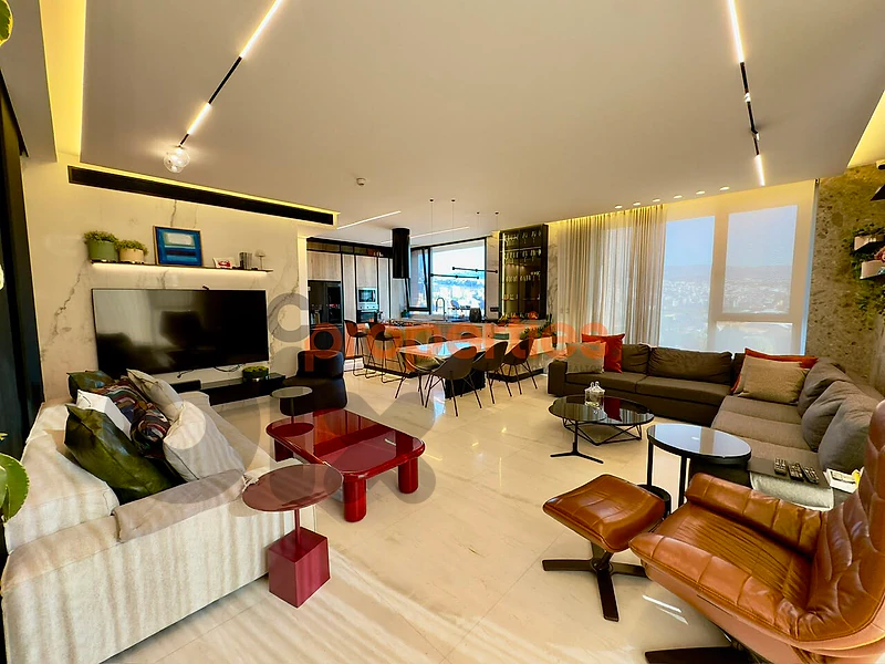 Apartment For Rent in Achrafieh I شقة للإيجار في الأشرفية CPBHD53