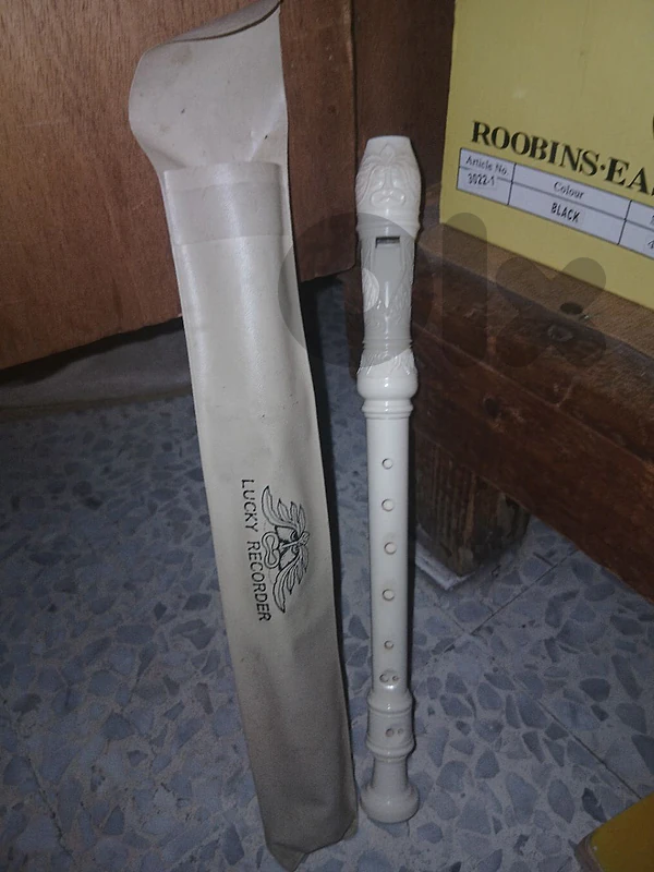 soprano recorder flute