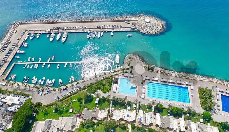 Chalet Duplex with garden for Sale in Halat sur Mer