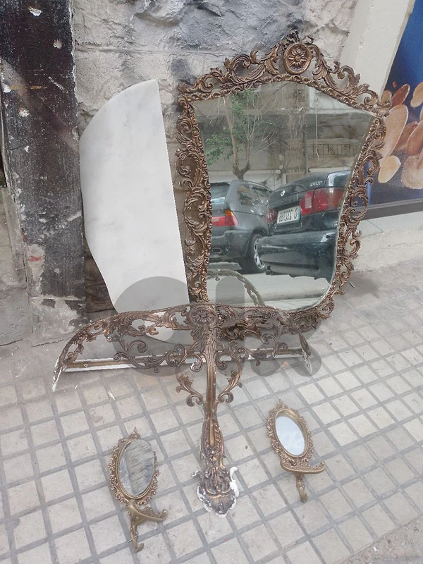 كونسول نحاس كامل مع مراية كبيرة و مرايتين زغار