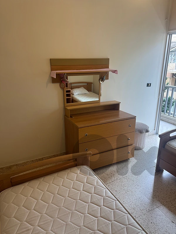 Full bedroom for sale