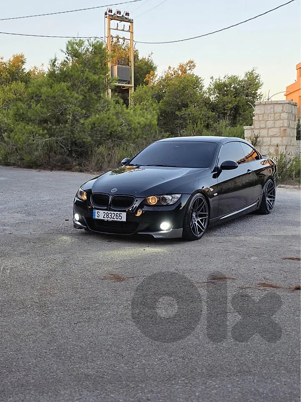 BMW E93 2008