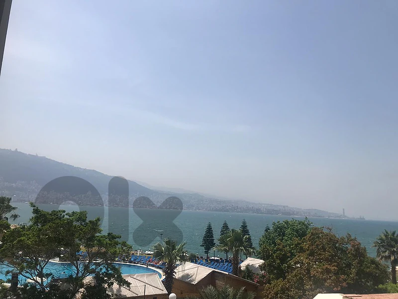 tabarja beach مفروش / او بلا فرش للايجار 
7,500$ بدون فرش
9,500$ مفروش