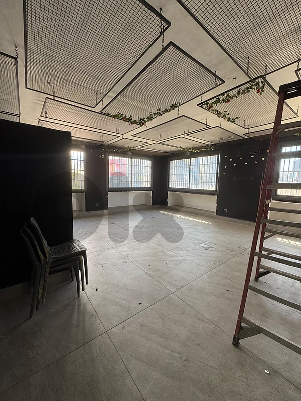 90 sqm Office + 150 sqm Terrace for Rent – Prime Zalka Highway